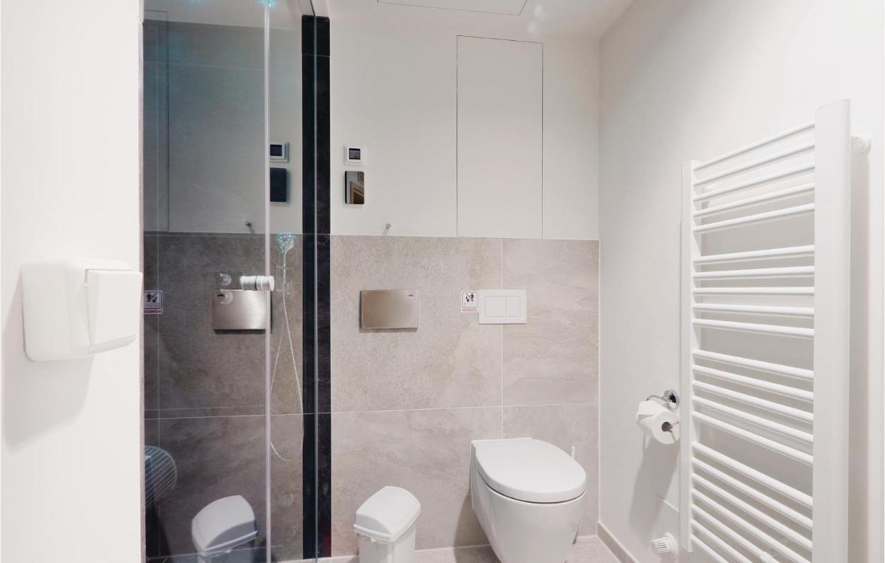 Lovely Apartment In Luebeck Travemuende With Sauna المظهر الخارجي الصورة