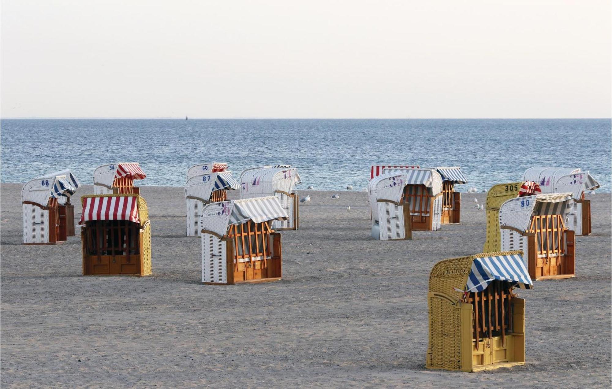 Lovely Apartment In Luebeck Travemuende With Sauna المظهر الخارجي الصورة